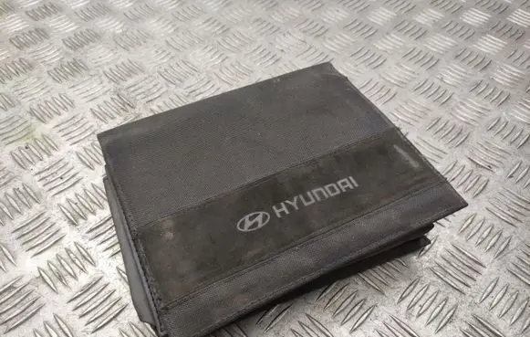 Hyundai i40 Owners service history hand book 