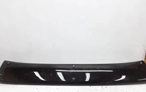 Nissan Navara Tailgate/trunk spoiler 