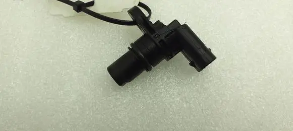Audi A4 S4 B8 8K Camshaft position sensor 07L905163A