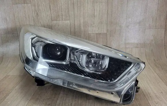 Ford Kuga II Headlight/headlamp GV4113D154AG 90156426