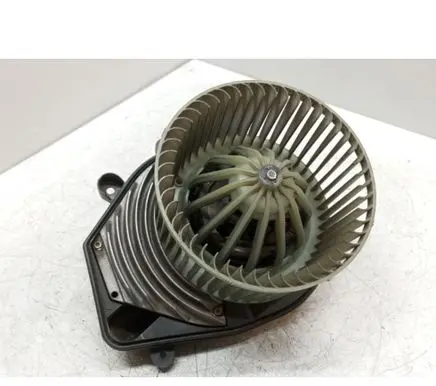 Volkswagen PASSAT B5 Heater fan/blower 740221233F 8D1820021