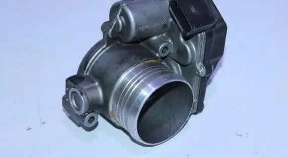 Ford Kuga I Throttle valve 9M5Q9E926AA 1604112224 A2C53286823