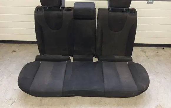 Seat Leon (1P) Rear seat 