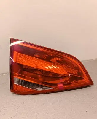 Audi A4 S4 B8 8K Tailgate rear/tail lights 8K5945093D