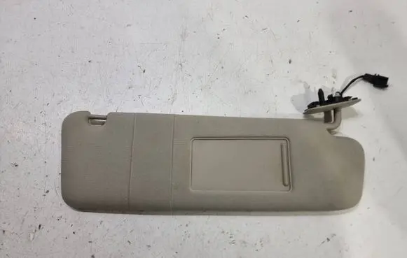Sun visor