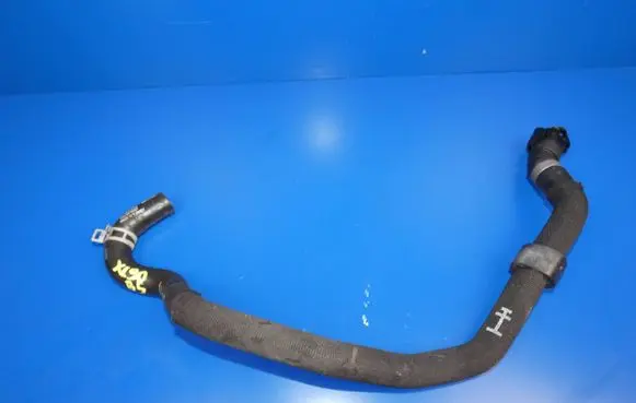Volvo XC90 Engine coolant pipe/hose 32252970 CXU3A0321