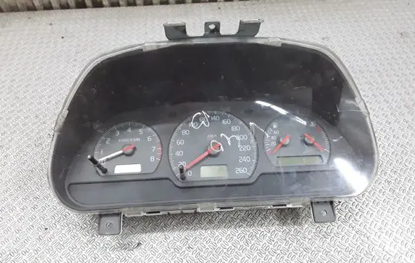 Volvo S40, V40 Speedometer (instrument cluster) 30857575H