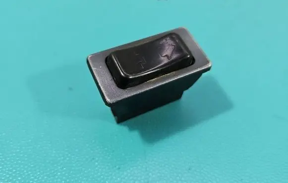 Land Rover Discovery Electric window control switch IMPRK1541667
