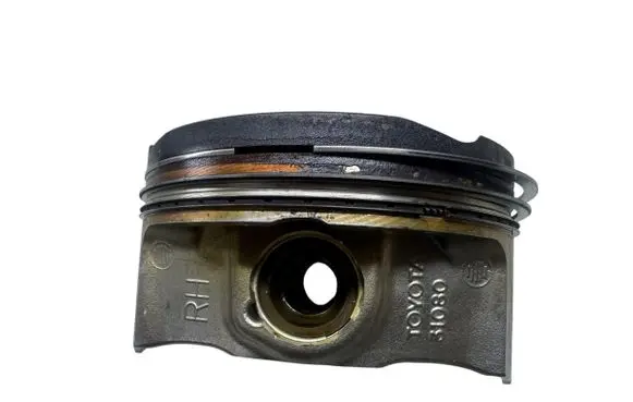 Lexus GS 300 350 430 450H Piston 2GRFSE