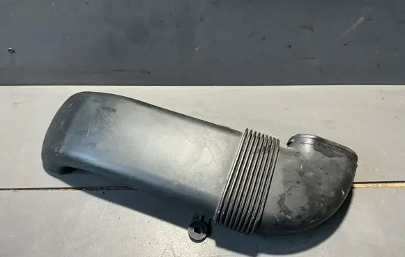 BMW X5 E70 Air intake duct part 7799364