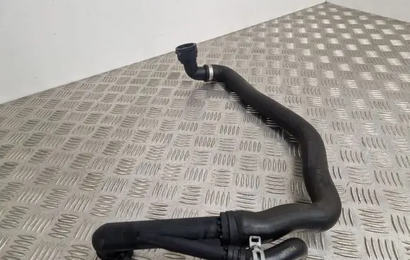 Volkswagen Golf VII Engine coolant pipe/hose 5Q0121619B