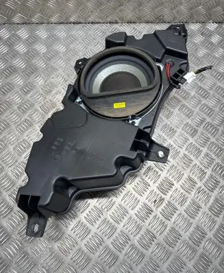 Hyundai Santa Fe Subwoofer speaker 963802W100
