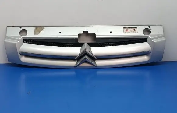 Citroen Berlingo Front grill 9644758177
