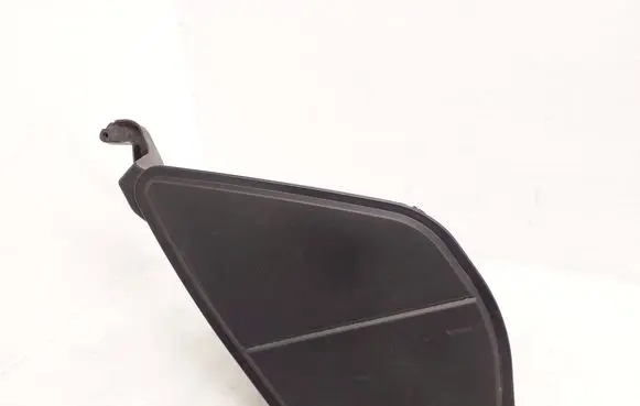 BMW 5 G30 G31 G38 Intake resonator 8612084 8575039
