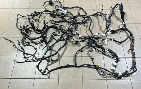 Nissan Qashqai J12 Panel wiring 240146UE7D 242706UA1E
