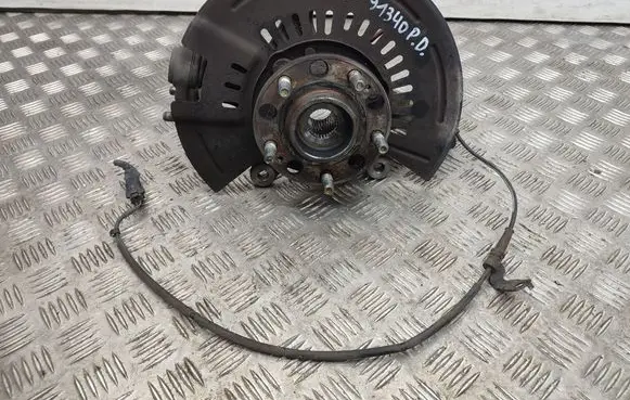 KIA Sorento Front wheel hub