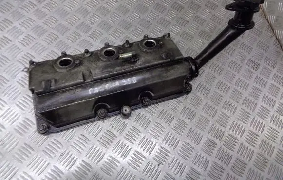 Chrysler Pacifica Rocker cam cover 04792710