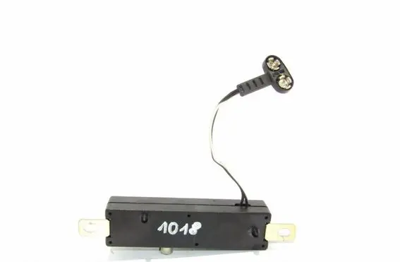 Jeep Grand Cherokee (WJ) Aerial antenna amplifier 56042134AB