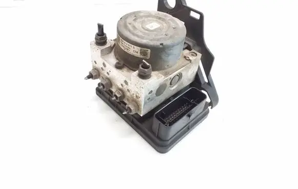 Skoda Octavia Mk3 (5E) ABS Pump 5Q0907379R 5Q0614517Q