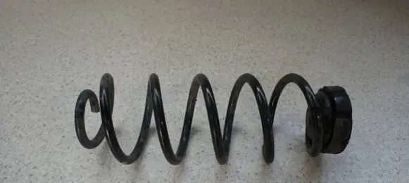 Audi A5 8T 8F Rear coil spring