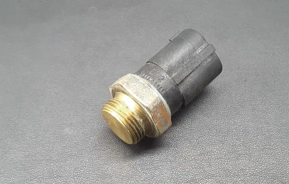 Skoda Rapid (NH) Coolant temperature sensor 1J0959481A