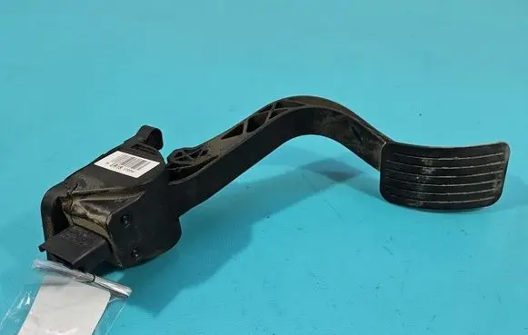 Peugeot Partner Accelerator throttle pedal 0280755166 IMPRK1536019