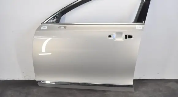 Volvo S90, V90 Front door 