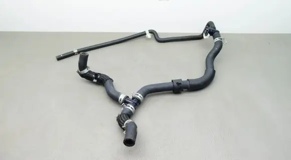 Lexus RX 450H Engine coolant pipe/hose