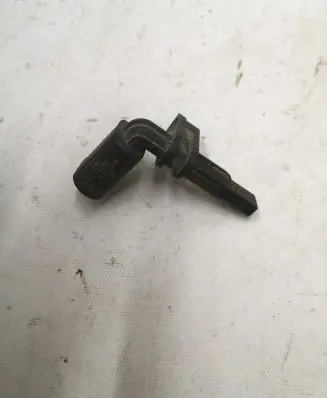 Volkswagen Touareg II ABS brake wheel speed sensor 10071154033