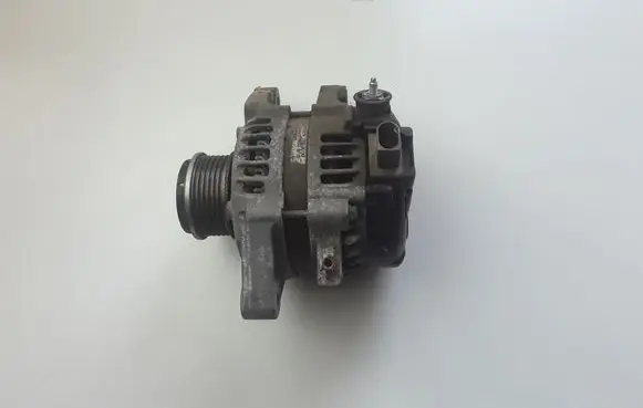 Toyota Aygo AB40 Generator/alternator 270600Q180