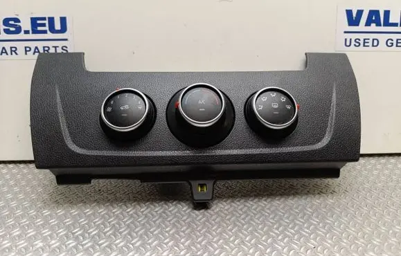 Renault Master III Climate control unit 275106521R 010142 5BA640000