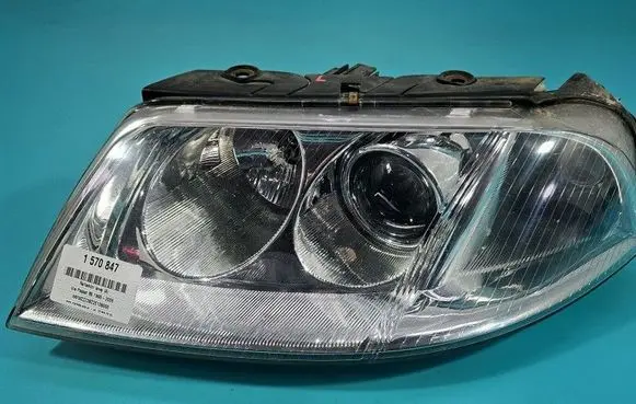 Volkswagen PASSAT B5.5 Headlight/headlamp IMPRK1570847