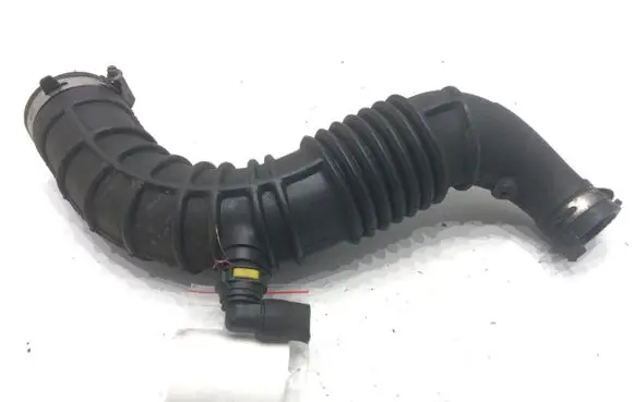 Air intake hose/pipe