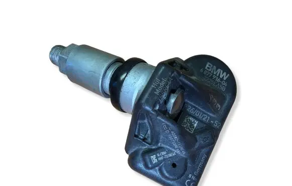 BMW 2 F44 Tire pressure sensor 6877936