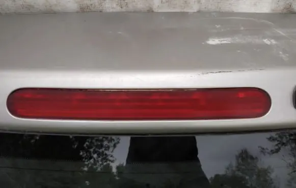 Toyota Corolla Verso AR10 Third/center stoplight