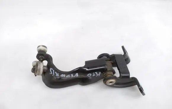 Seat Alhambra (Mk2) Sliding door middle roller runner 7N0843335H