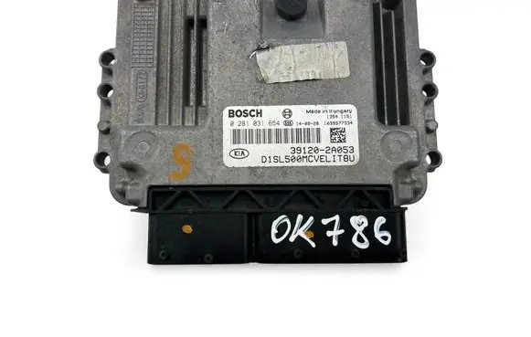 KIA Sportage Engine control unit/module ECU 391202A053 0281031654