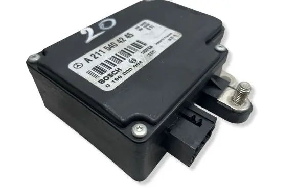 Mercedes-Benz E W211 Battery control module A2115404245