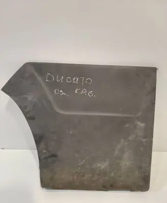 Fiat Ducato Rear fender molding trim 1305769070