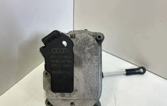 Volkswagen Phaeton Intake manifold valve actuator/motor 059129086D