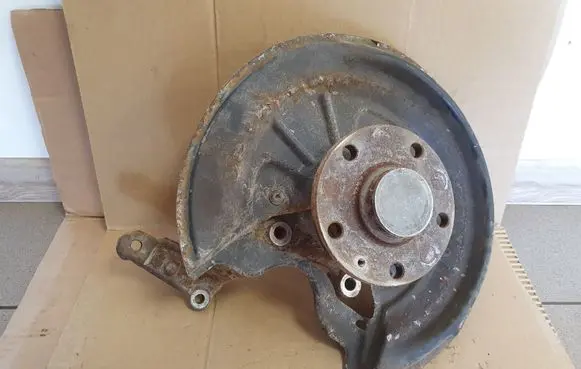 Seat Altea XL Rear wheel hub