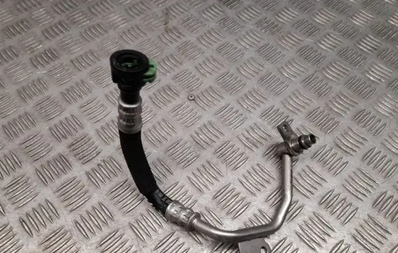 Audi Q7 4M Gearbox oil cooler pipe/hose 4M0317817K