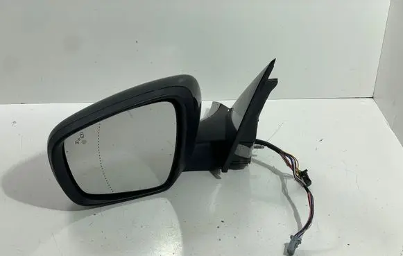 Front door electric wing mirror