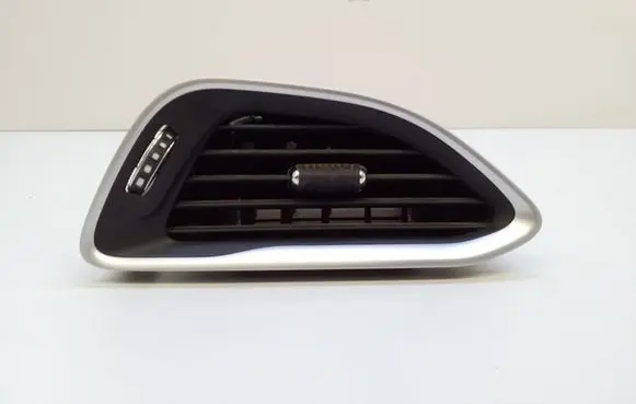 Chrysler Pacifica Dashboard side air vent grill/cover trim 6EC031X9AA 61668I 703615