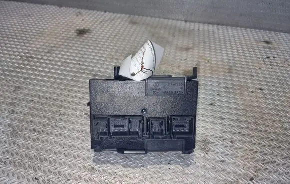 Volkswagen Caddy Comfort/convenience module 1K0959433CP