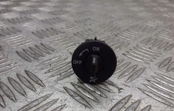 Renault Megane II Passenger airbag on/off switch 8200169589