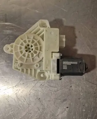 Mercedes-Benz GLC X253 C253 Front door window regulator motor A2139069501 0003332252 053177101