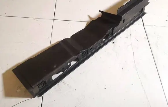 Audi Q7 4L Other trunk/boot trim element 4L0863527A