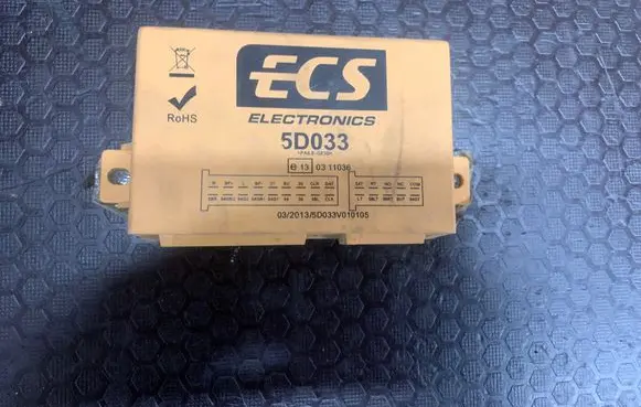 Nissan X-Trail T31 Tow bar trailer control unit/module 5D033 PA66GF30