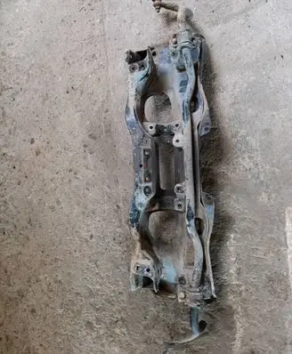 Subaru B9 Tribeca Front subframe